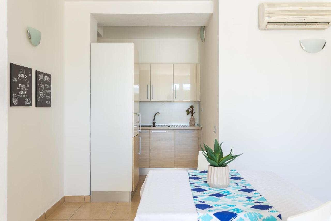 La Casa Del Sole - Appartamento Con Piscina Frontemare A Pochi Minuti Da Oristano Torre Grande Kültér fotó
