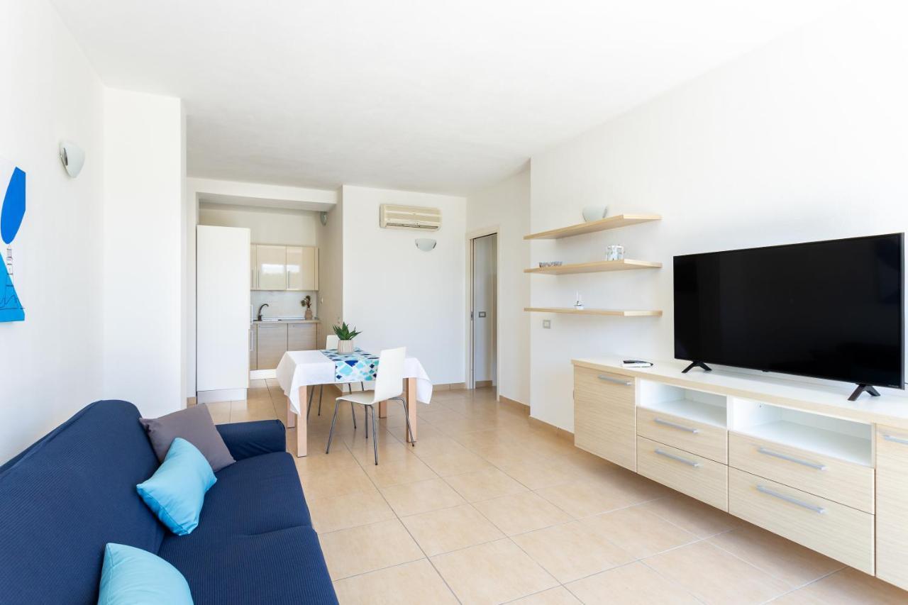 La Casa Del Sole - Appartamento Con Piscina Frontemare A Pochi Minuti Da Oristano Torre Grande Kültér fotó